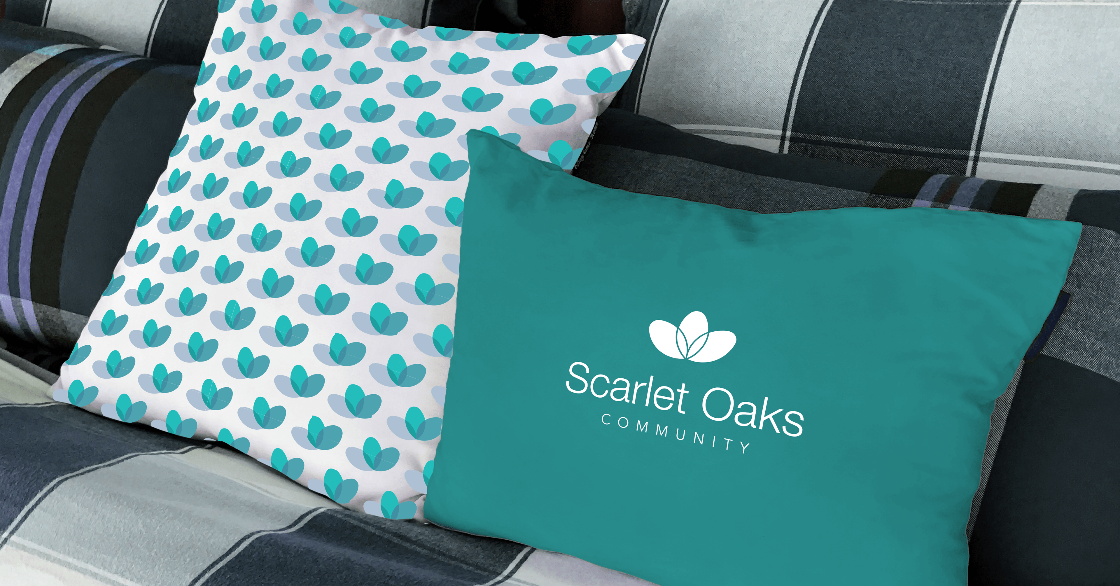 Scarlet Oaks Pillow - iDesign Branding